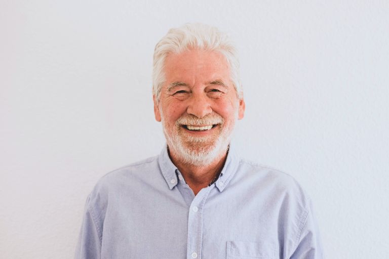 <em>Luis H.</em>